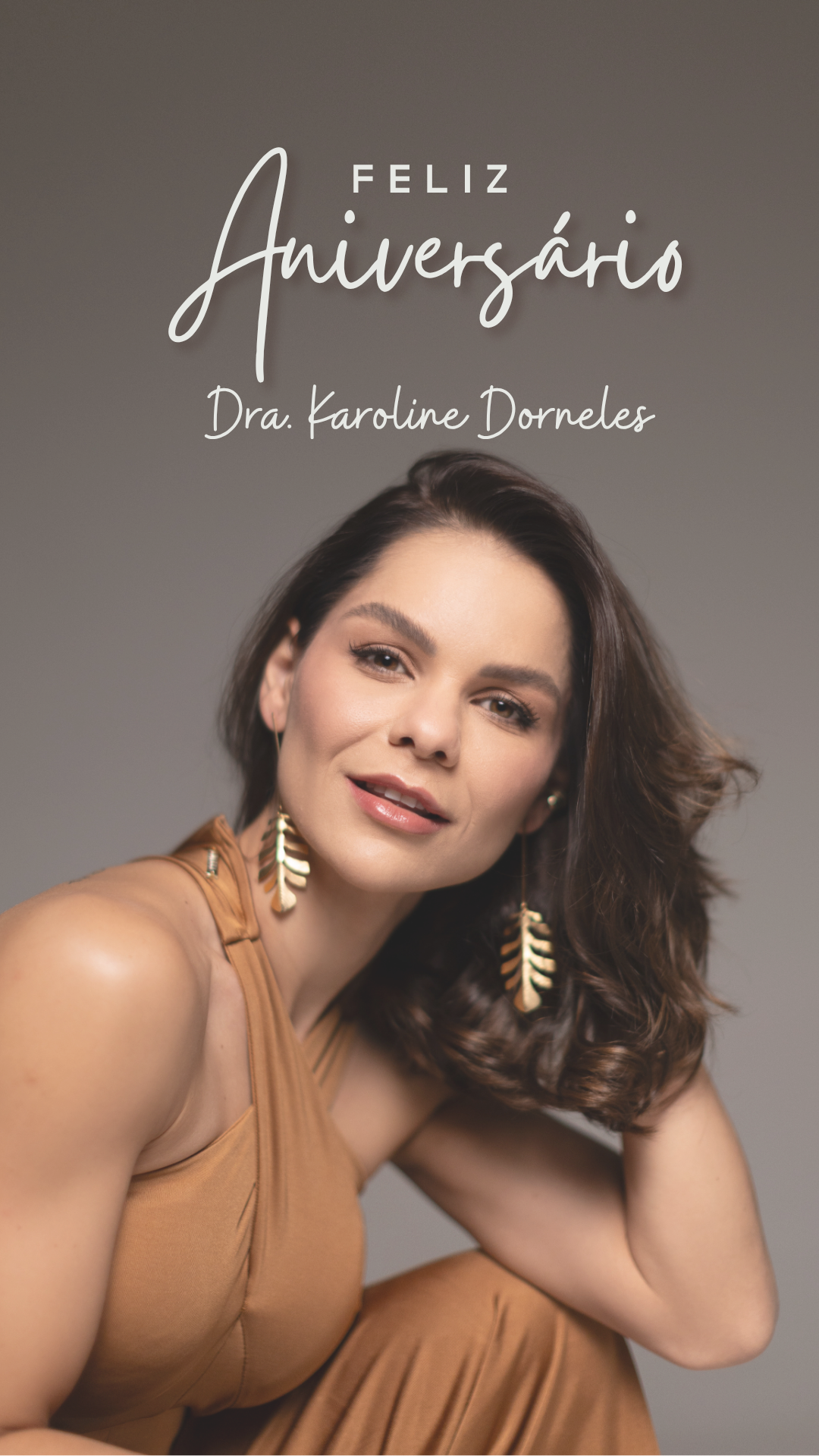 Feliz Aniversário, Dra. Karoline! 💙🎉 Hoje é um dia especial. Um dia para celebrar a vida de uma mulher que escolheu dedicar sua caminhada ao cuidado com o próximo.